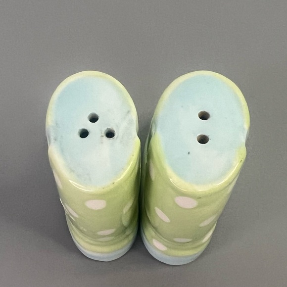 Rain boot Salt and Pepper Shakers pier 1 Spring Kitchen Green‎ Polka Dot - Picture 4 of 7